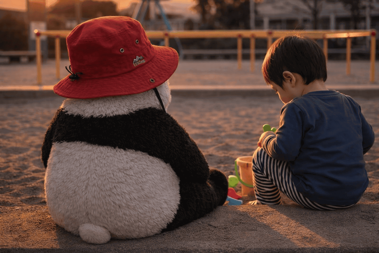 砂場, 砂遊び, playtime, evening with a panda